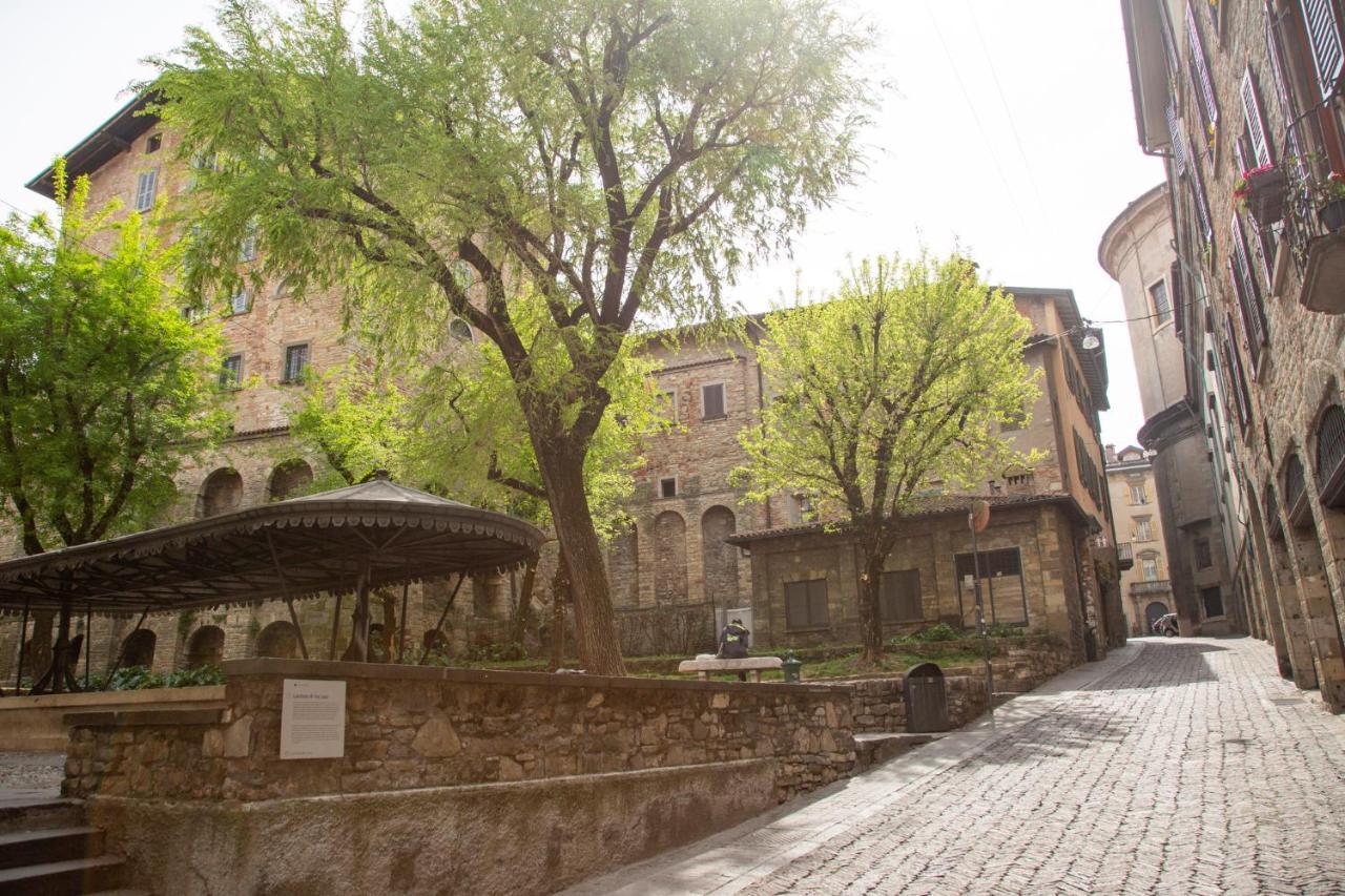 Casa Vacanze Gombito 4 Bergamo Alta Exterior foto